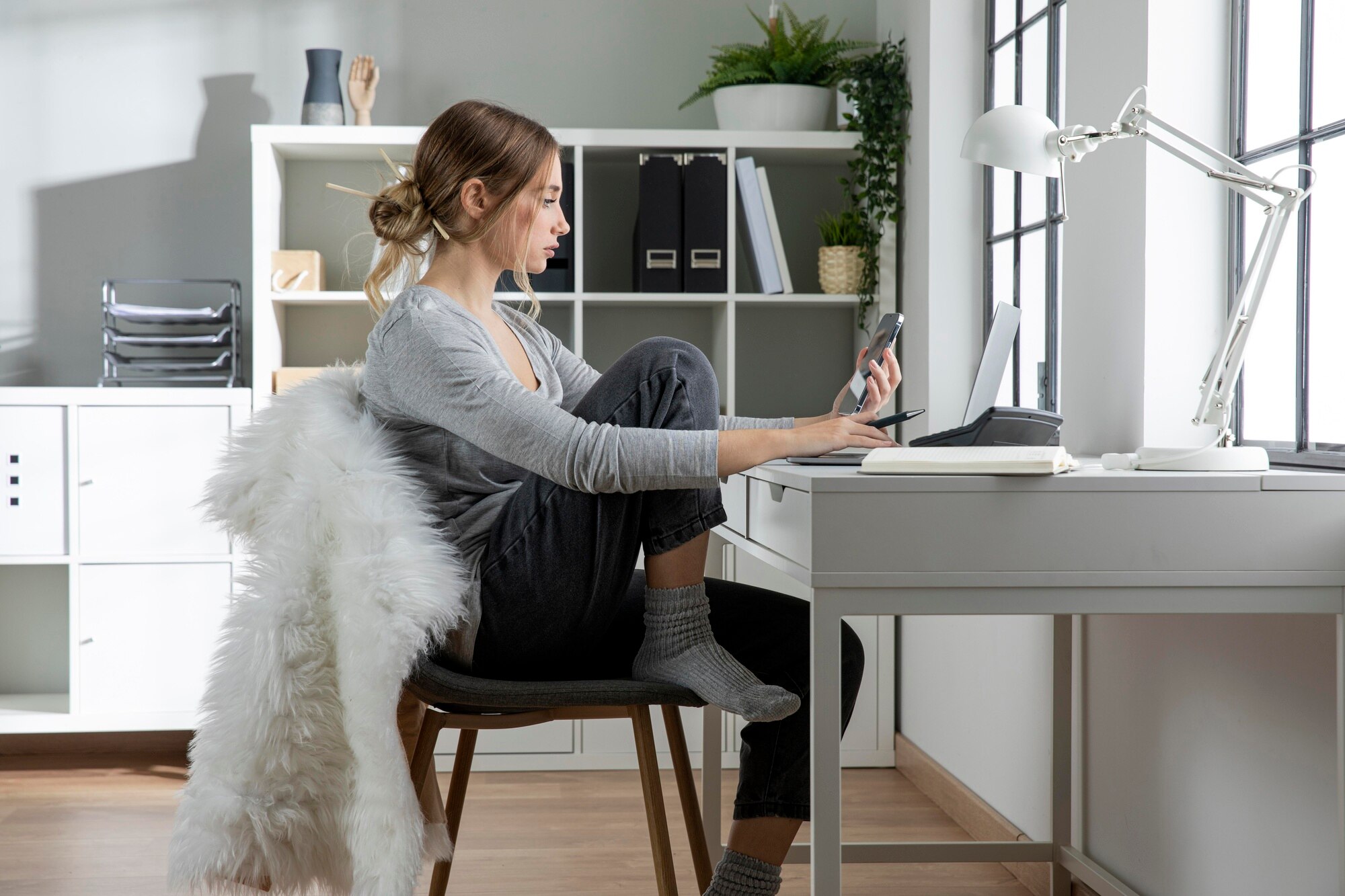 Ruang pejabat ergonomik